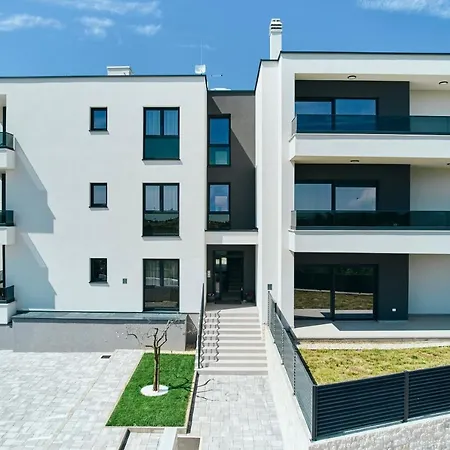 San Maris Apartman Umag